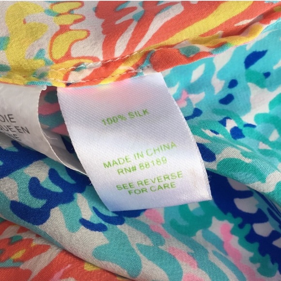 Lilly Pulitzer Asher Silk Top Electric Feel Print - Picture 3 of 8